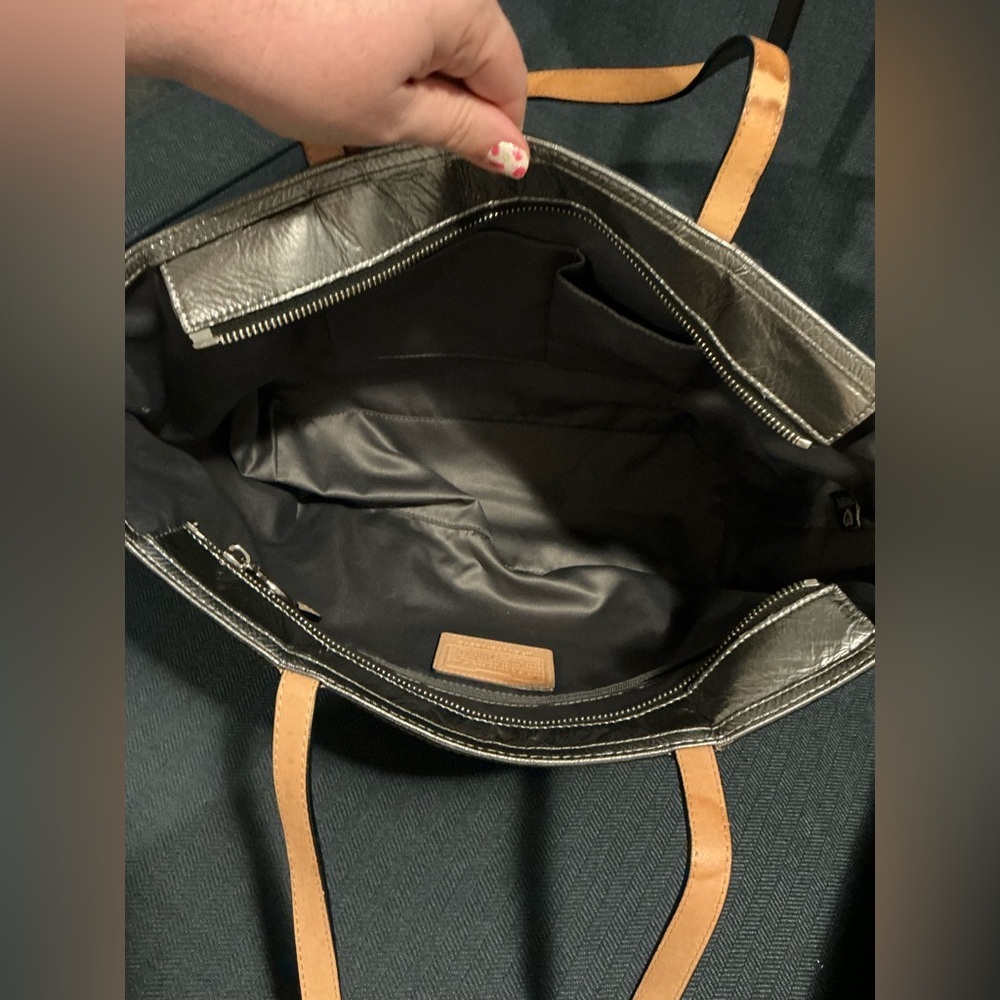 Coach‎ G1176-18676 Silver and Black Tote Bag with Signature Style - Picture 12 of 14